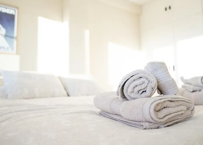 Lejlighed Luxury And Newly Refurbished 3 Bedroom Next To The Slopes Including Indoor Parking Sierra Nevada