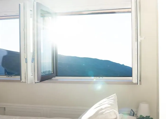 公寓 Luxury And Newly Refurbished 3 Bedroom Next To The Slopes Including Indoor Parking 塞拉内华达